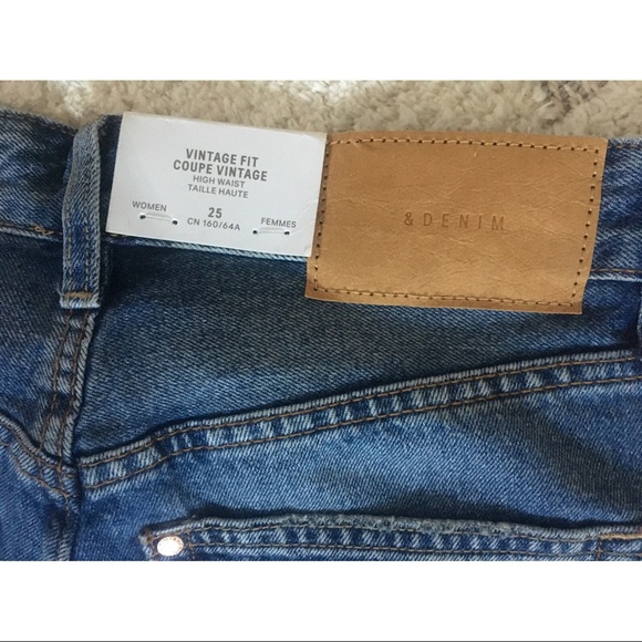 SOLD NWT High Waist Vintage Fit - Picture 2 of 8